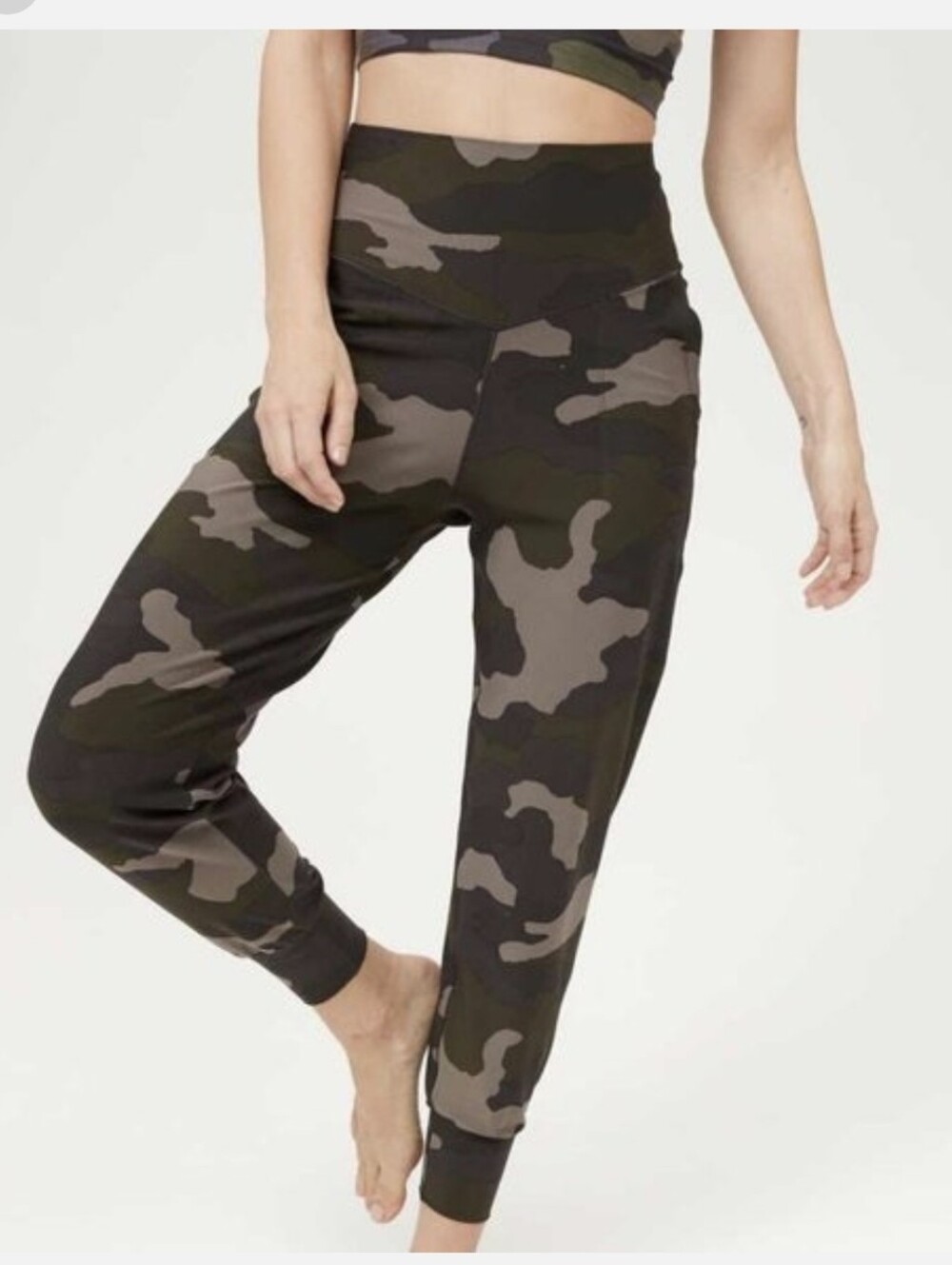 aerie Olive Green Camo High-Waist Leggings